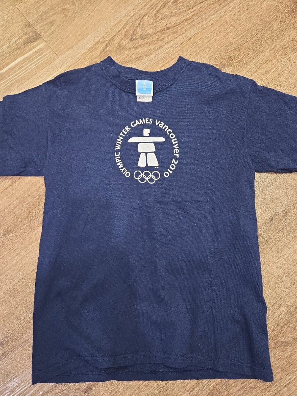 Vintage Vancouver 2010 Winter Olympics T-Shirt Youth Size L
